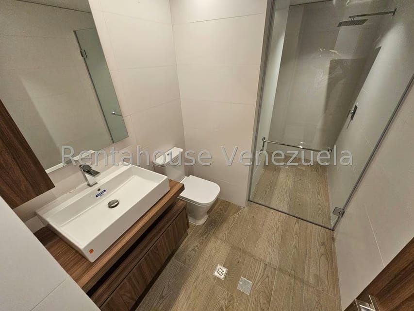 Apartamento (1 Nivel) en Venta en Las Mercedes, Distrito Metropolitano - 9