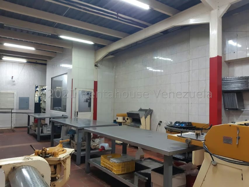 Terreno (Comercial) en Venta en Centro Palo Negro, Aragua - 38