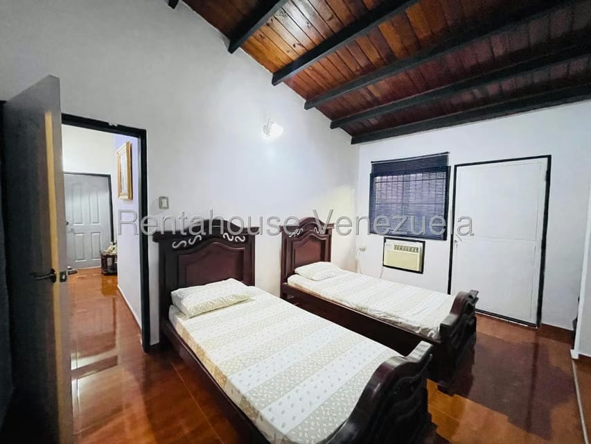 Casa (1 Nivel) en Venta en La Fontana, Aragua - 24