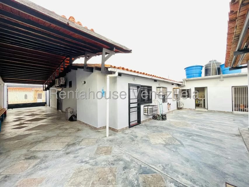 Casa (1 Nivel) en Venta en La Fontana, Aragua - 30