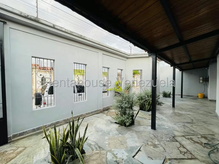 Casa (1 Nivel) en Venta en La Fontana, Aragua - 38