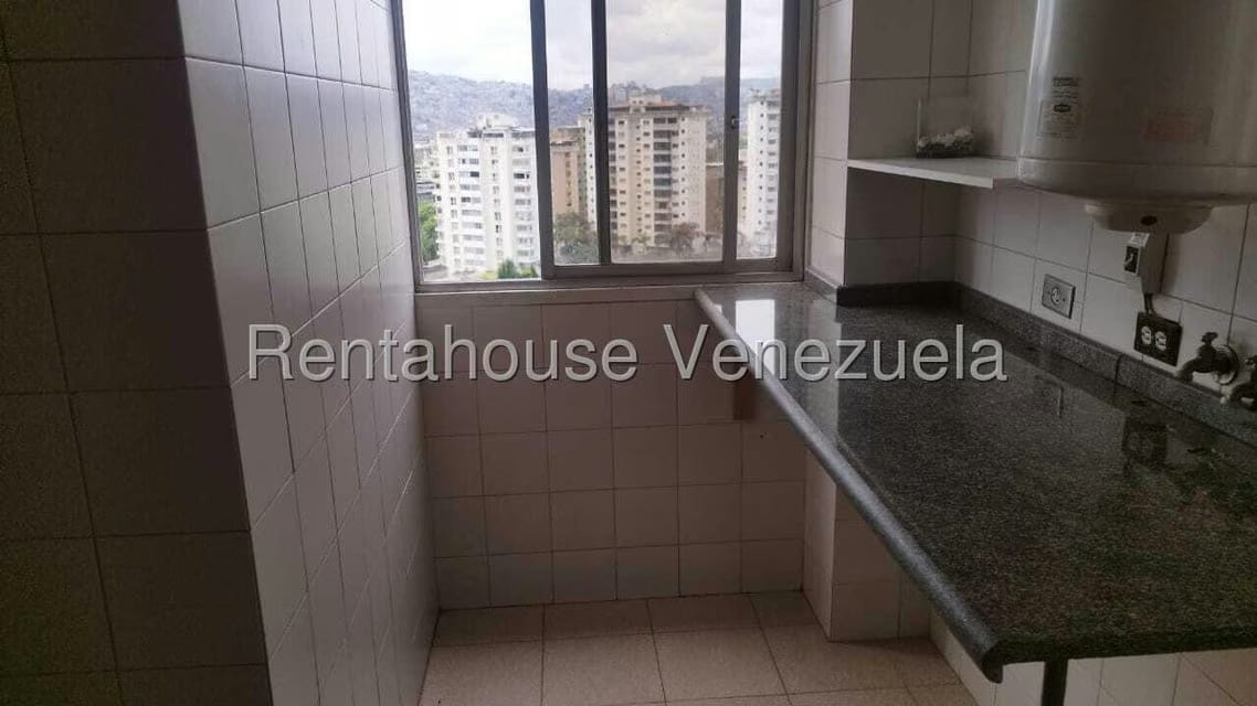 Apartamento (1 Nivel) en Venta en La Urbina, Distrito Metropolitano - 33