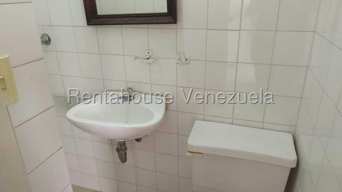 Apartamento (1 Nivel) en Venta en La Urbina, Distrito Metropolitano - 35