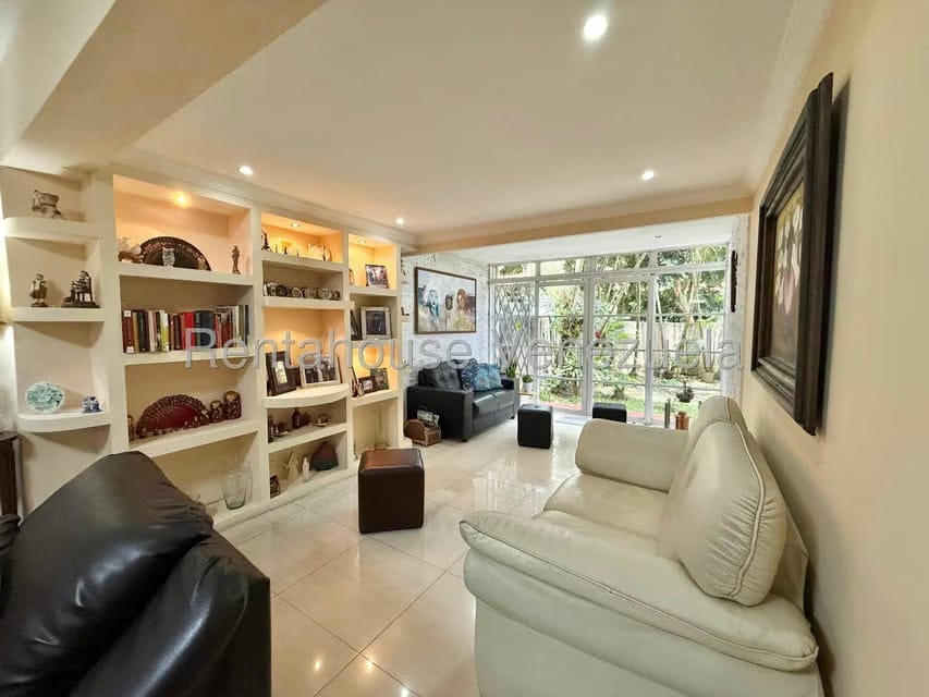 Apartamento (1 Nivel) en Venta en La Boyera, Distrito Metropolitano - 5