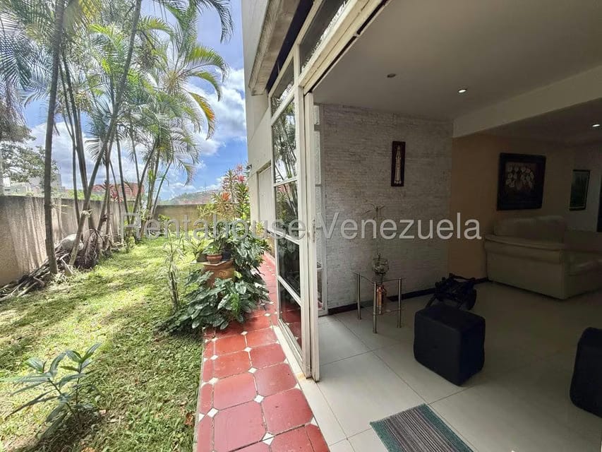 Apartamento (1 Nivel) en Venta en La Boyera, Distrito Metropolitano - 8
