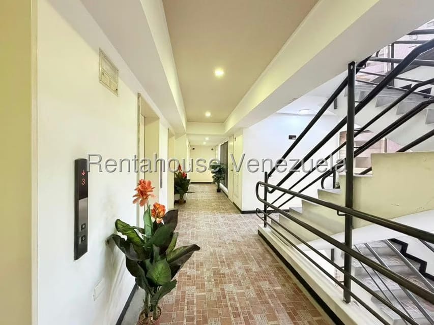 Apartamento (1 Nivel) en Venta en Mariperez, Distrito Metropolitano - 19