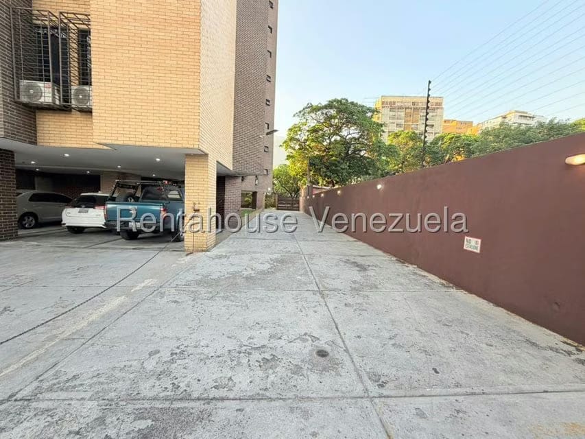 Apartamento (1 Nivel) en Venta en Mariperez, Distrito Metropolitano - 23
