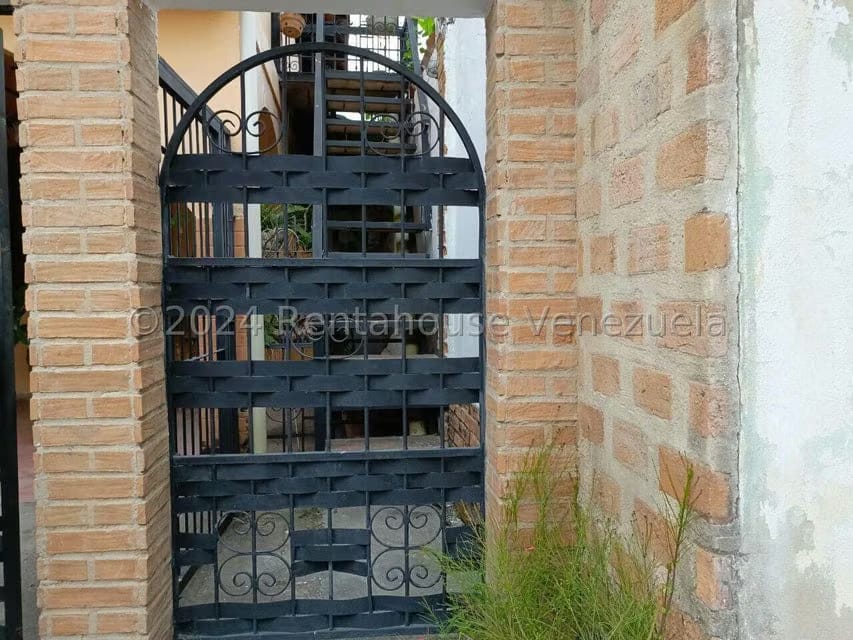 Comercial (Local Comercial) en Alquiler en El Limon, Aragua - 3