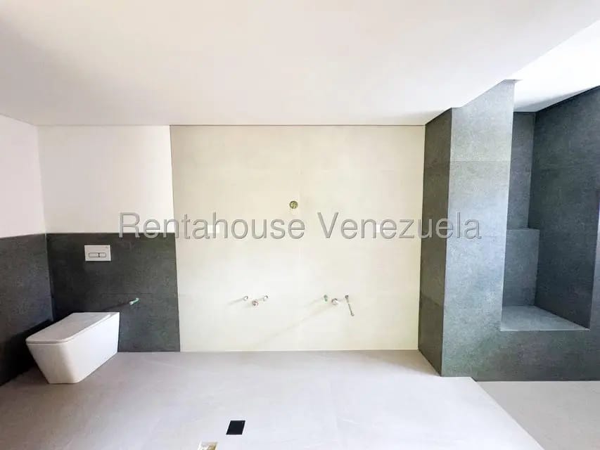 Comercial (Edificio) en Venta en Los Naranjos de Las Mercedes, Distrito Metropolitano - 26