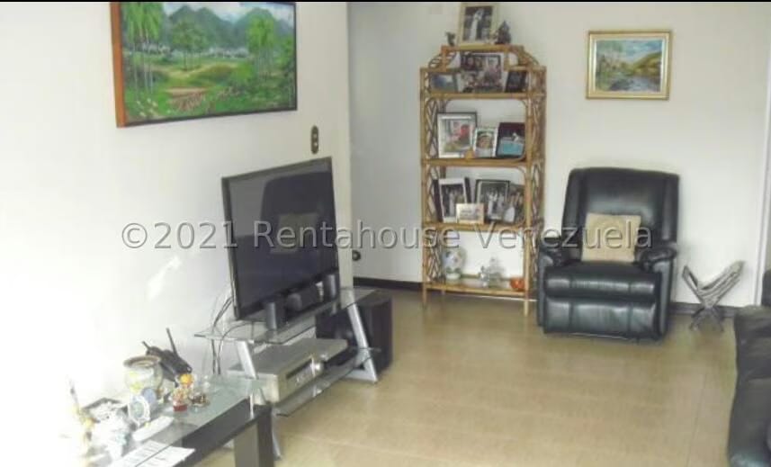 APARTAMENTO EN VENTA SELENE MARIN MLS#22-13460 - 4