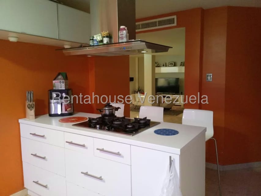 Townhouse (1 Nivel) en Venta en Avenida Milagro Norte, Zulia - 11