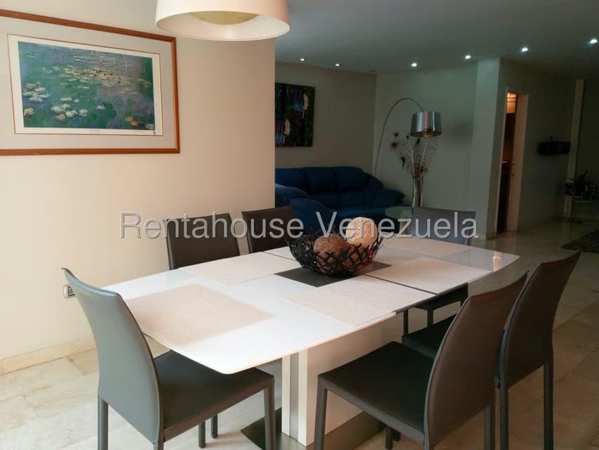 Townhouse (1 Nivel) en Venta en Avenida Milagro Norte, Zulia - 17