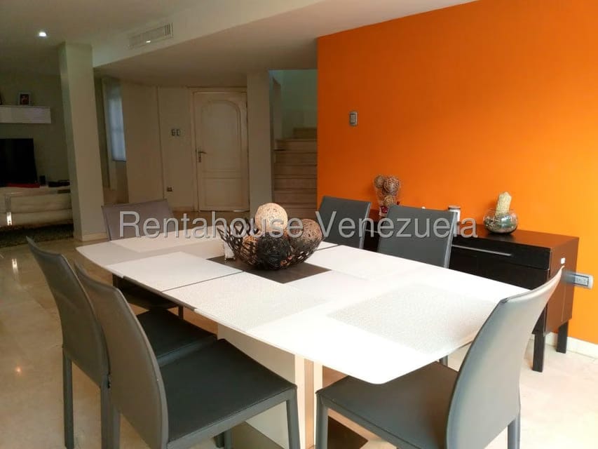 Townhouse (1 Nivel) en Venta en Avenida Milagro Norte, Zulia - 6