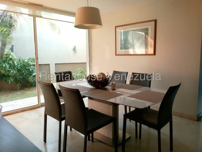 Townhouse (1 Nivel) en Venta en Avenida Milagro Norte, Zulia - 7