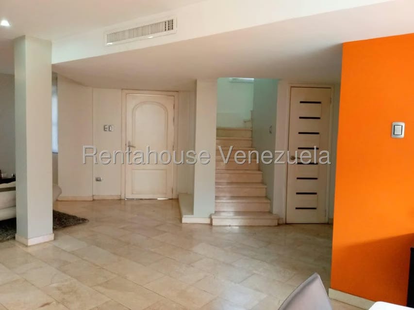 Townhouse (1 Nivel) en Venta en Avenida Milagro Norte, Zulia - 10