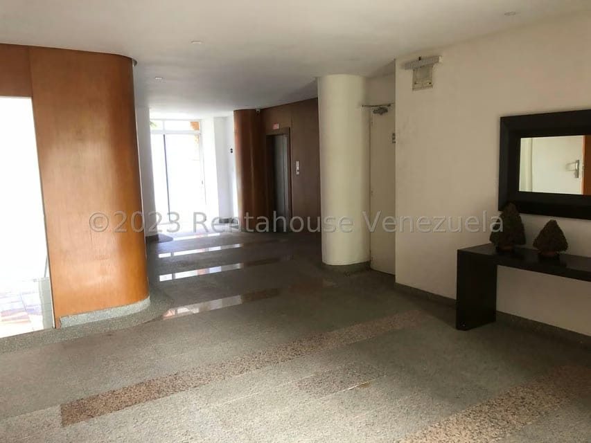 Apartamento (1 Nivel) en Venta en La Lagunita Country Club, Distrito Metropolitano - 28