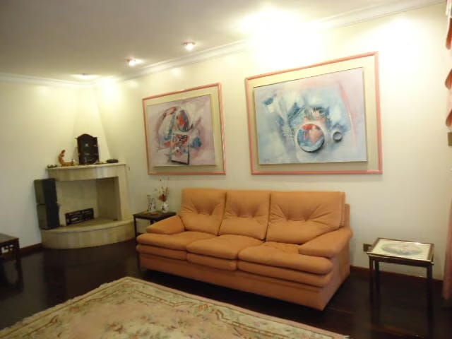 Casa (Multipes Niveles) en Venta en Colinas de Santa Monica, Distrito Metropolitano - 24