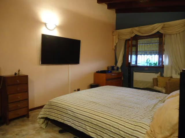 Casa (Multipes Niveles) en Venta en Colinas de Santa Monica, Distrito Metropolitano - 26