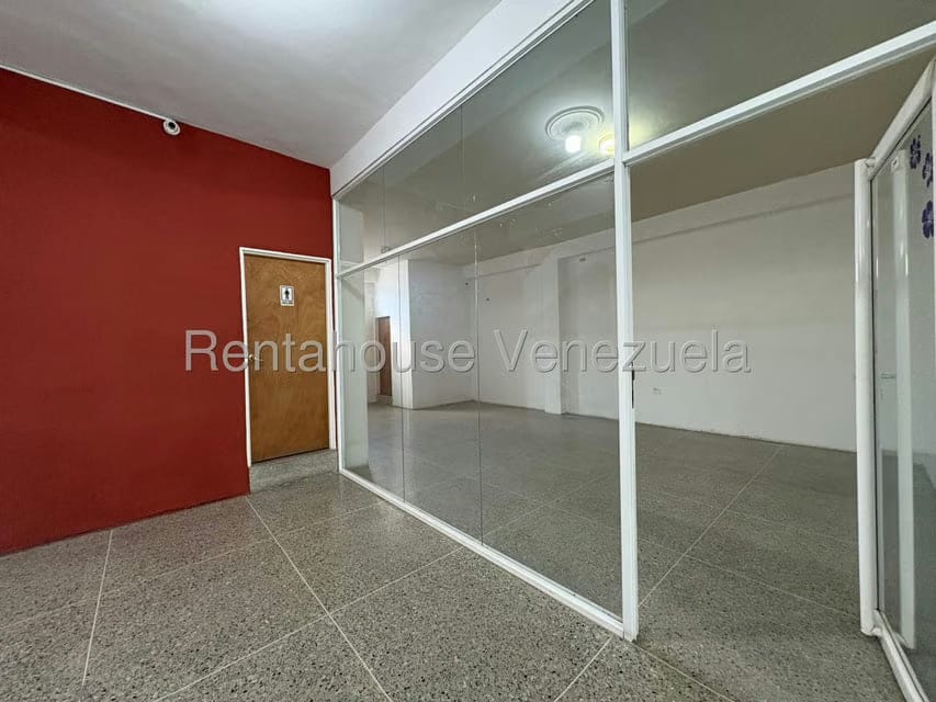 Comercial (Local Comercial) en Alquiler en Parroquia Juan de Villegas, Lara