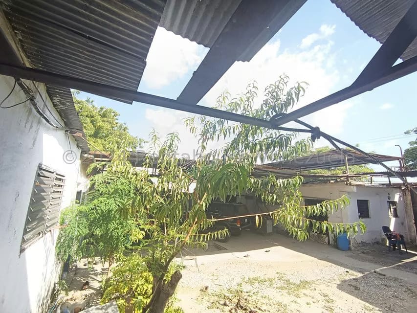 Comercial (Local Comercial) en Venta en Centro, Lara - 11
