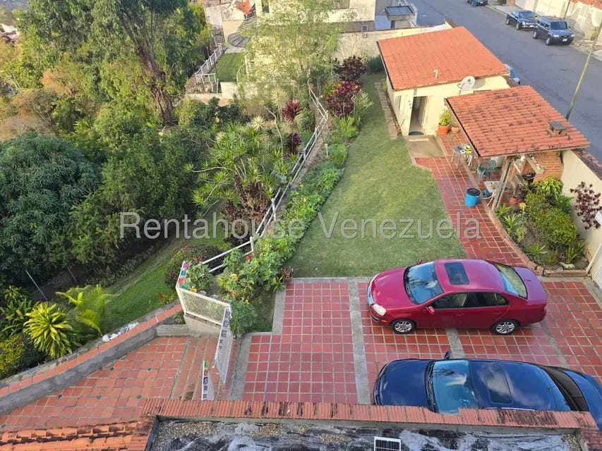 Casa (Multipes Niveles) en Venta en Los Naranjos del Cafetal, Distrito Metropolitano