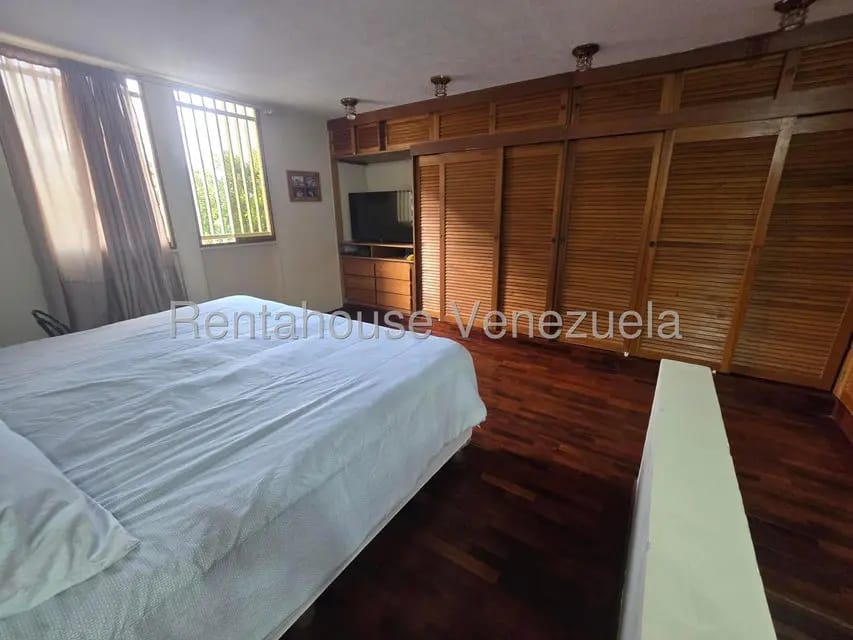 Casa (Multipes Niveles) en Venta en Los Naranjos del Cafetal, Distrito Metropolitano - 15