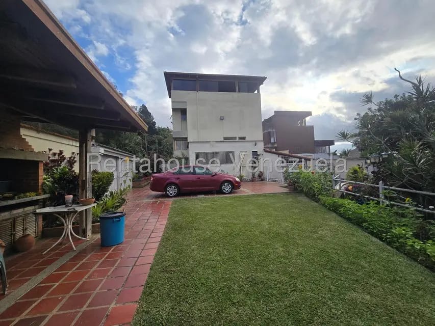 Casa (Multipes Niveles) en Venta en Los Naranjos del Cafetal, Distrito Metropolitano - 5