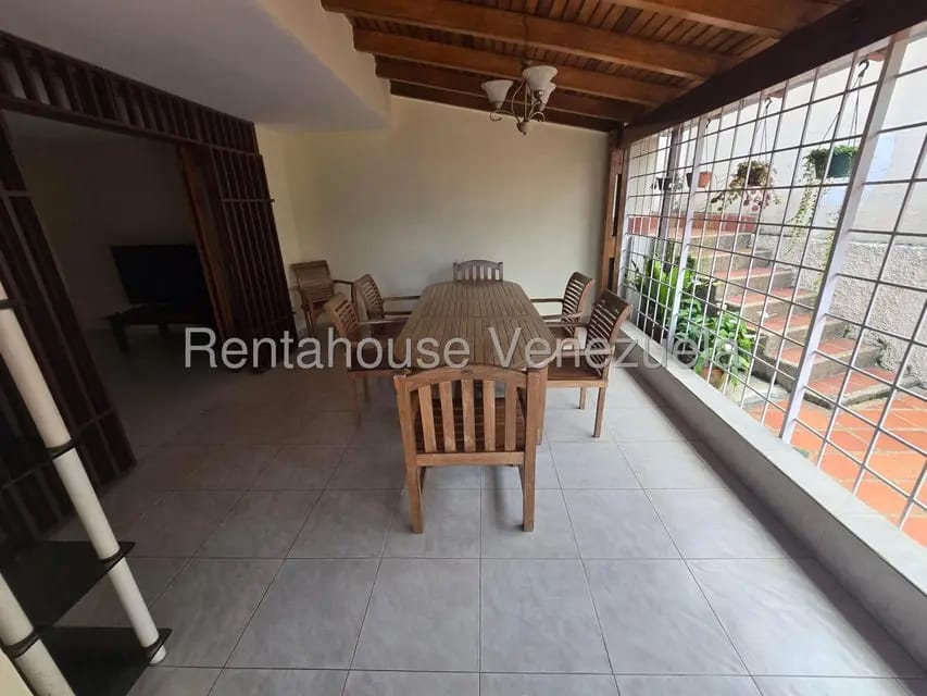 Casa (Multipes Niveles) en Venta en Los Naranjos del Cafetal, Distrito Metropolitano - 8