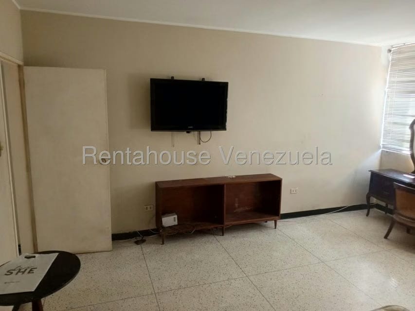Apartamento (1 Nivel) en Alquiler en Buena Vista, Distrito Metropolitano - 15