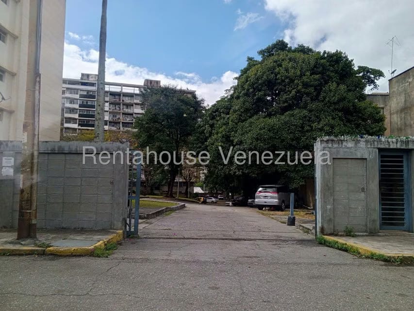 Apartamento (1 Nivel) en Alquiler en Buena Vista, Distrito Metropolitano - 32