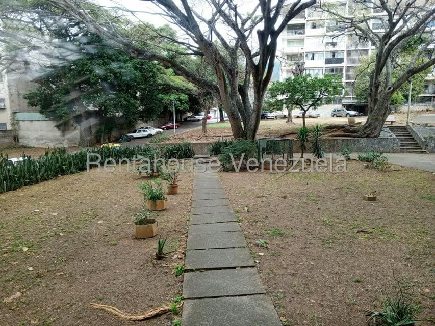 Apartamento (1 Nivel) en Alquiler en Buena Vista, Distrito Metropolitano - 42