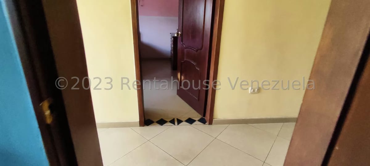 Casa (1 Nivel) en Venta en Zona Este, Lara - 42