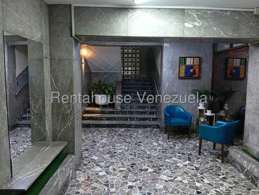 Apartamento (1 Nivel) en Alquiler en Altamira, Distrito Metropolitano - 35