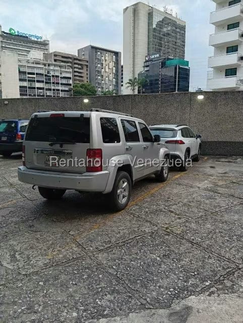 Apartamento (1 Nivel) en Alquiler en Altamira, Distrito Metropolitano - 39