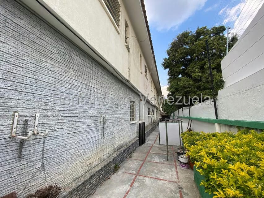 Casa (Duplex) en Venta en Altamira, Distrito Metropolitano - 35
