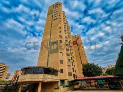 Venta de Apartamento en Residencias Premium 3, Avenida el Milagro de Maracaibo