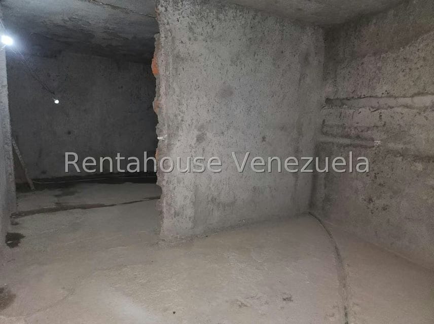 Comercial (Local Comercial) en Venta en El Hatillo, Distrito Metropolitano - 12