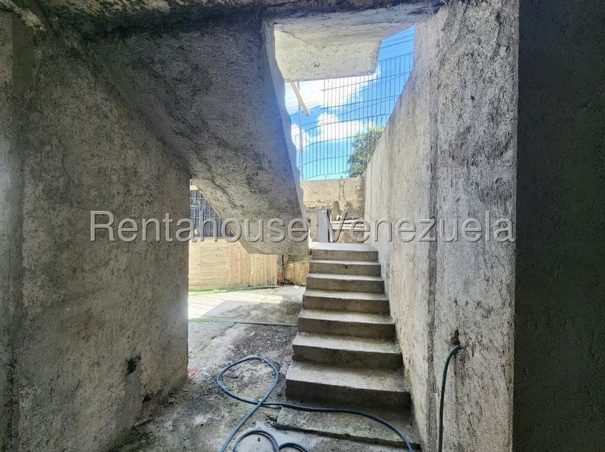 Comercial (Local Comercial) en Venta en El Hatillo, Distrito Metropolitano - 14