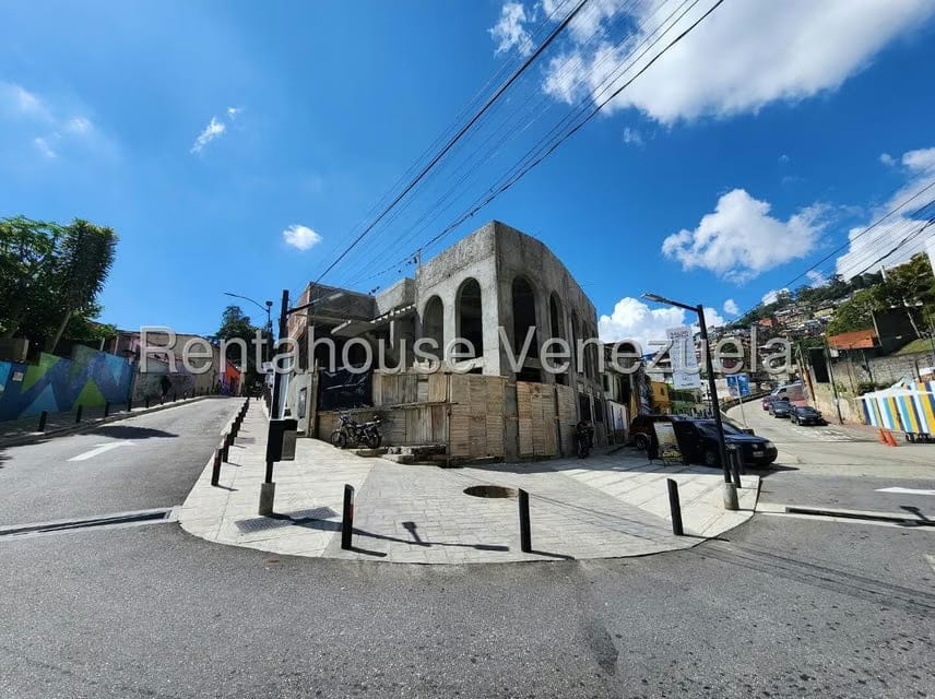 Comercial (Local Comercial) en Venta en El Hatillo, Distrito Metropolitano - 4