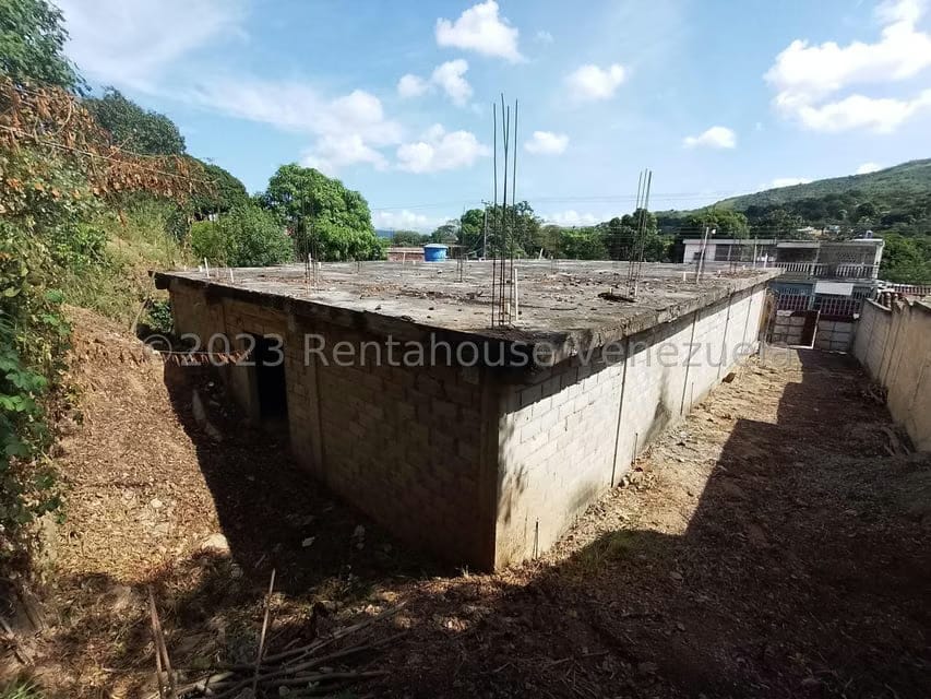 Terreno (Comercial) en Alquiler en Zona Centro, Aragua - 25