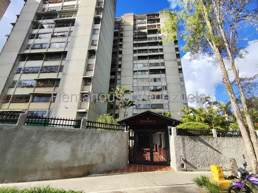 Apartamento (1 Nivel) en Alquiler en La Rosaleda, Miranda - 16