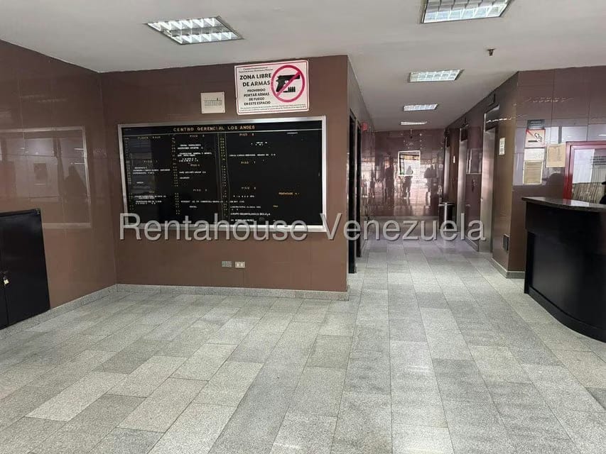 Comercial (Oficina) en Alquiler en Boleita Norte, Distrito Metropolitano - 3