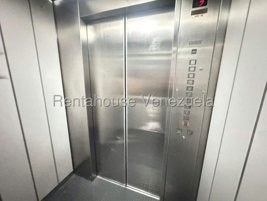 Comercial (Oficina) en Alquiler en Boleita Norte, Distrito Metropolitano - 6