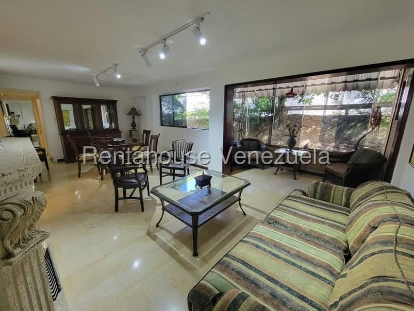 Apartamento (1 Nivel) en Alquiler en La Trinidad, Distrito Metropolitano