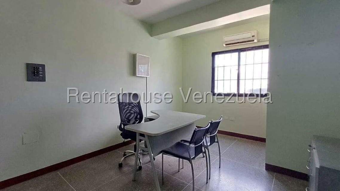 Comercial (Local Comercial) en Alquiler en Zona Oeste, Lara - 11