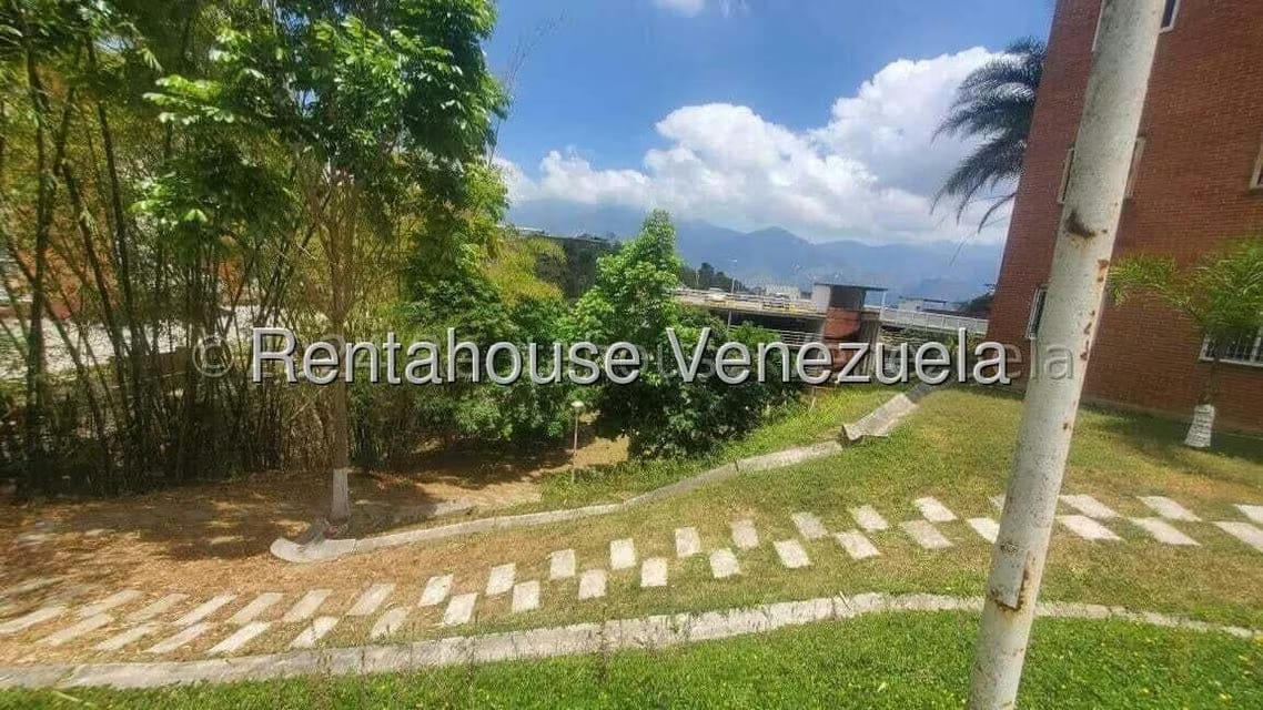 Apartamento (1 Nivel) en Alquiler en Miravila, Distrito Metropolitano - 8