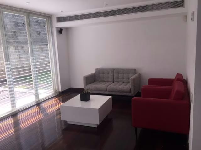 Casa (Multipes Niveles) en Venta en San Roman, Distrito Metropolitano - 6