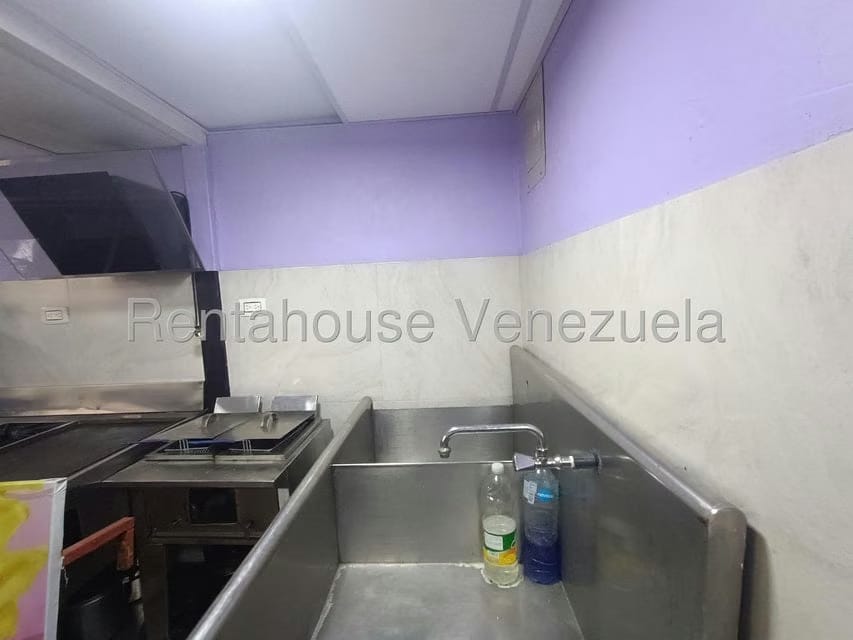 Comercial (Local Comercial) en Venta en Avenida Constitucion, Aragua - 15