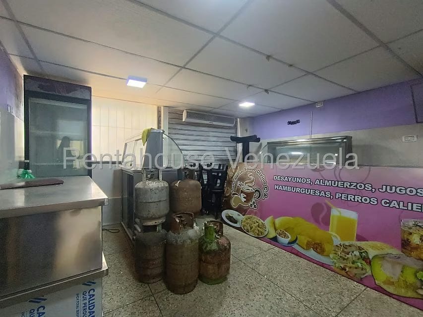 Comercial (Local Comercial) en Venta en Avenida Constitucion, Aragua - 23
