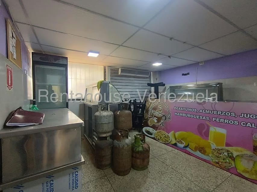 Comercial (Local Comercial) en Venta en Avenida Constitucion, Aragua - 24